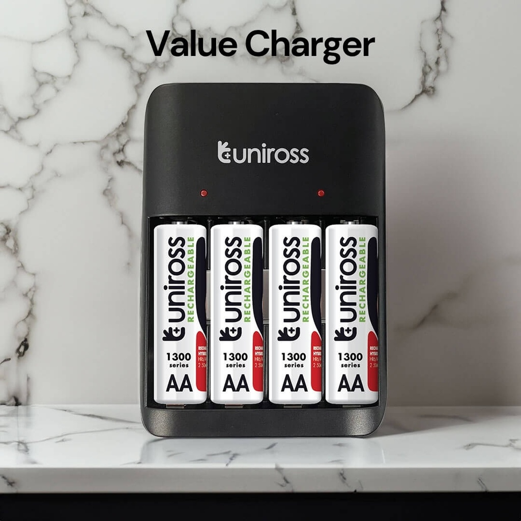Uniross Value Charger + 4 AA Batteries